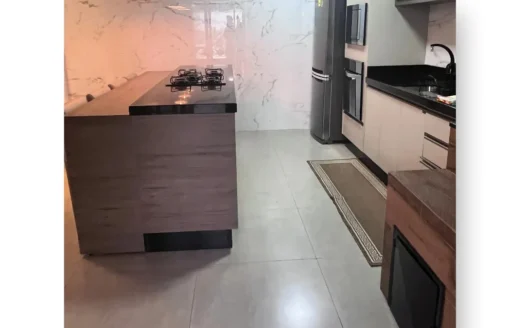 Casa semi-mobiliada com 3 quartos no bairro Centro Sul – Dois Vizinhos