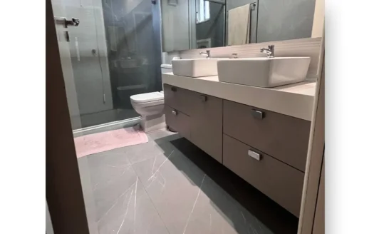 Casa semi-mobiliada com 3 quartos no bairro Centro Sul – Dois Vizinhos